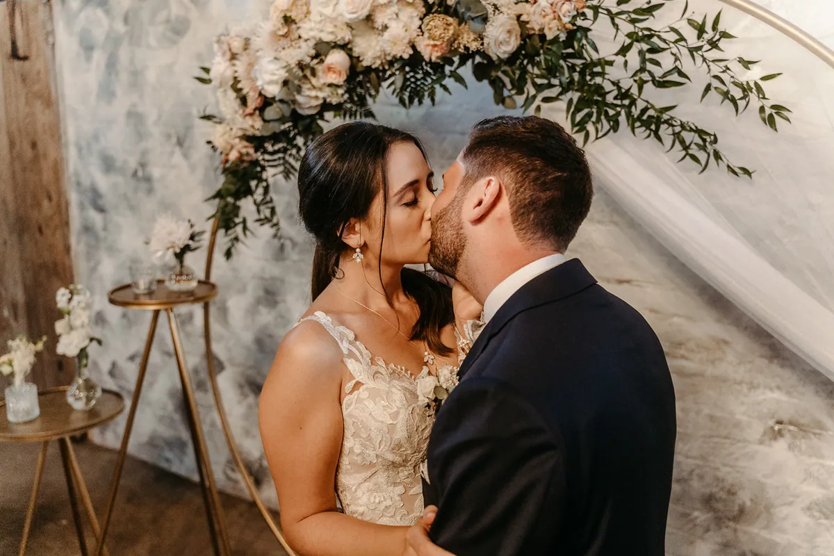 Jenny & Chris – Hochzeit im Patentkrug, Die Trauung (Bild 23 von 47)