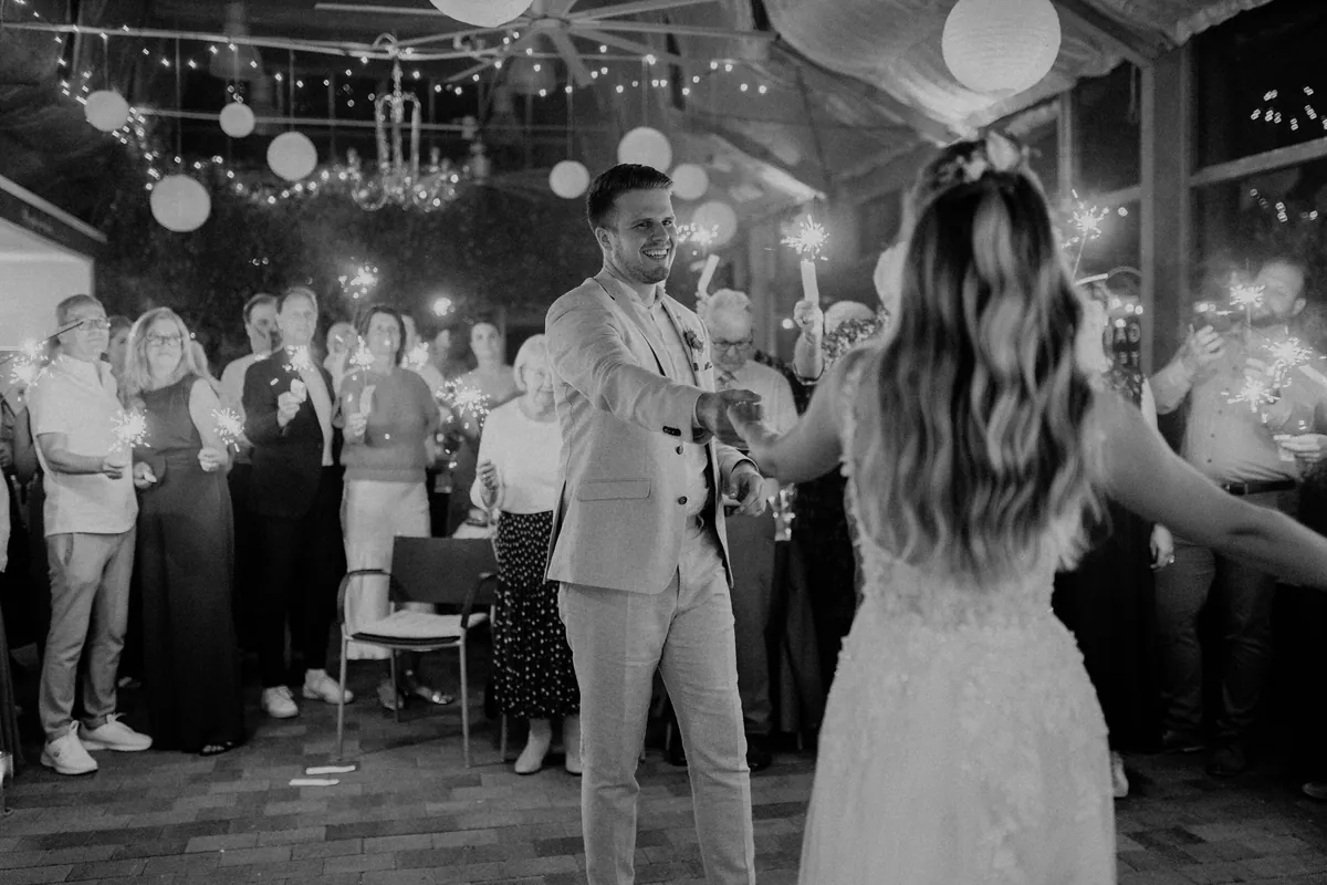 Maira & Luca – Freie Trauung im Grünen, Die Party (Bild 43 von 44)